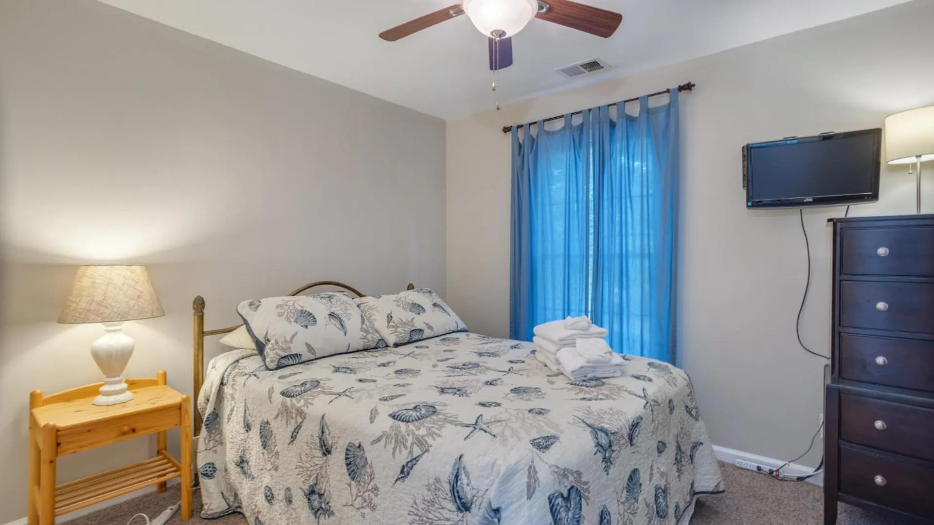Private Patio, Complex Pool, Kitchen