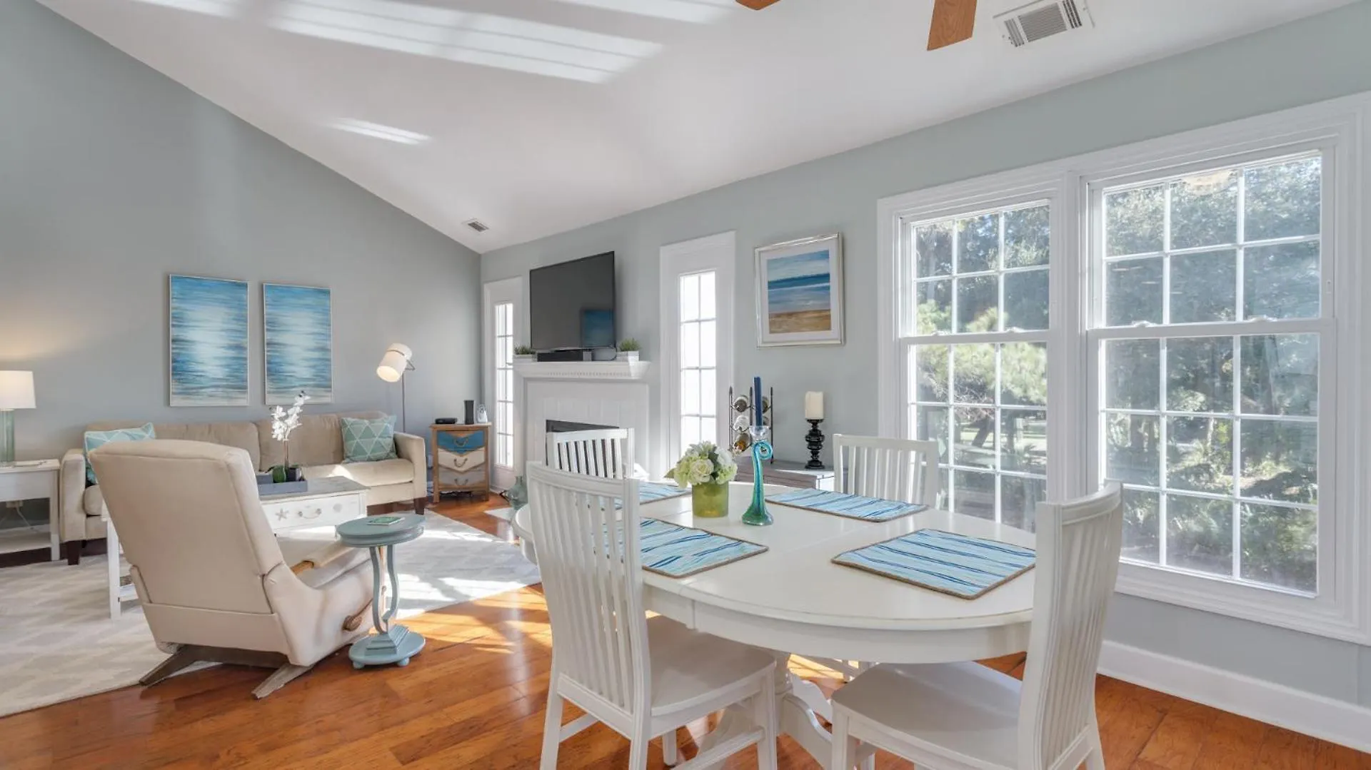 Villa Private Balcony, Chefs Kitchen, Golf