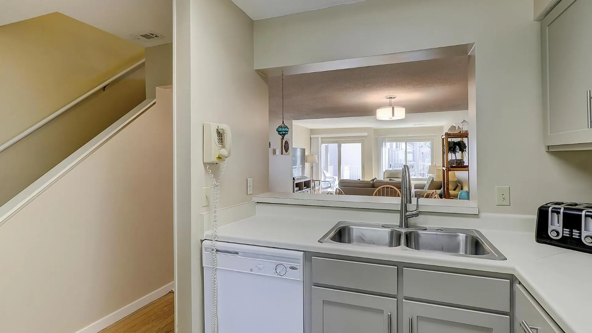 Villa Chefs Kitchen, Balcony, Forest *
