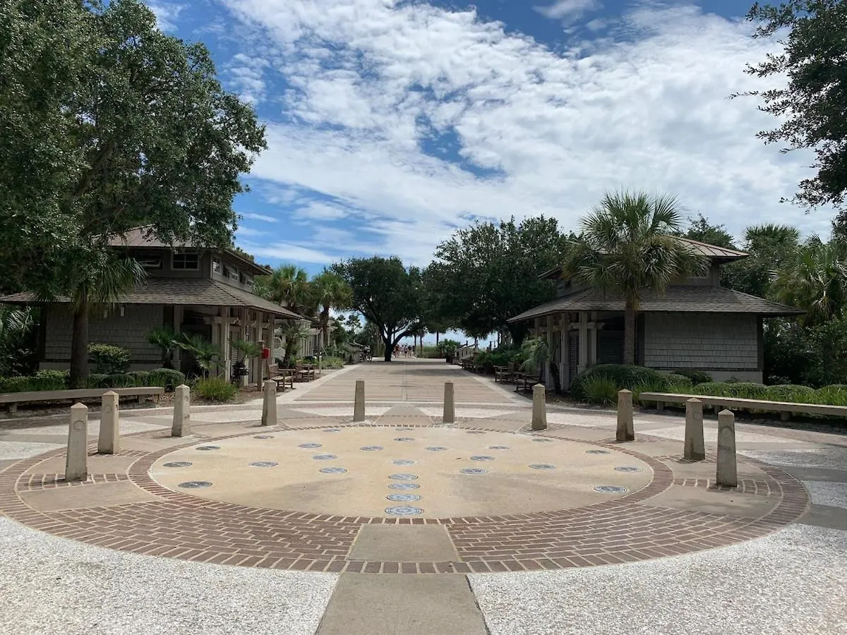 Holiday home Walk To The - 2 Bed Close To It Hilton Head Island