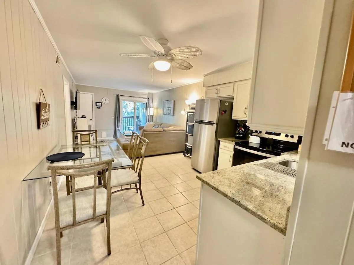 Walk To The - 2 Bed Close To It Holiday home *