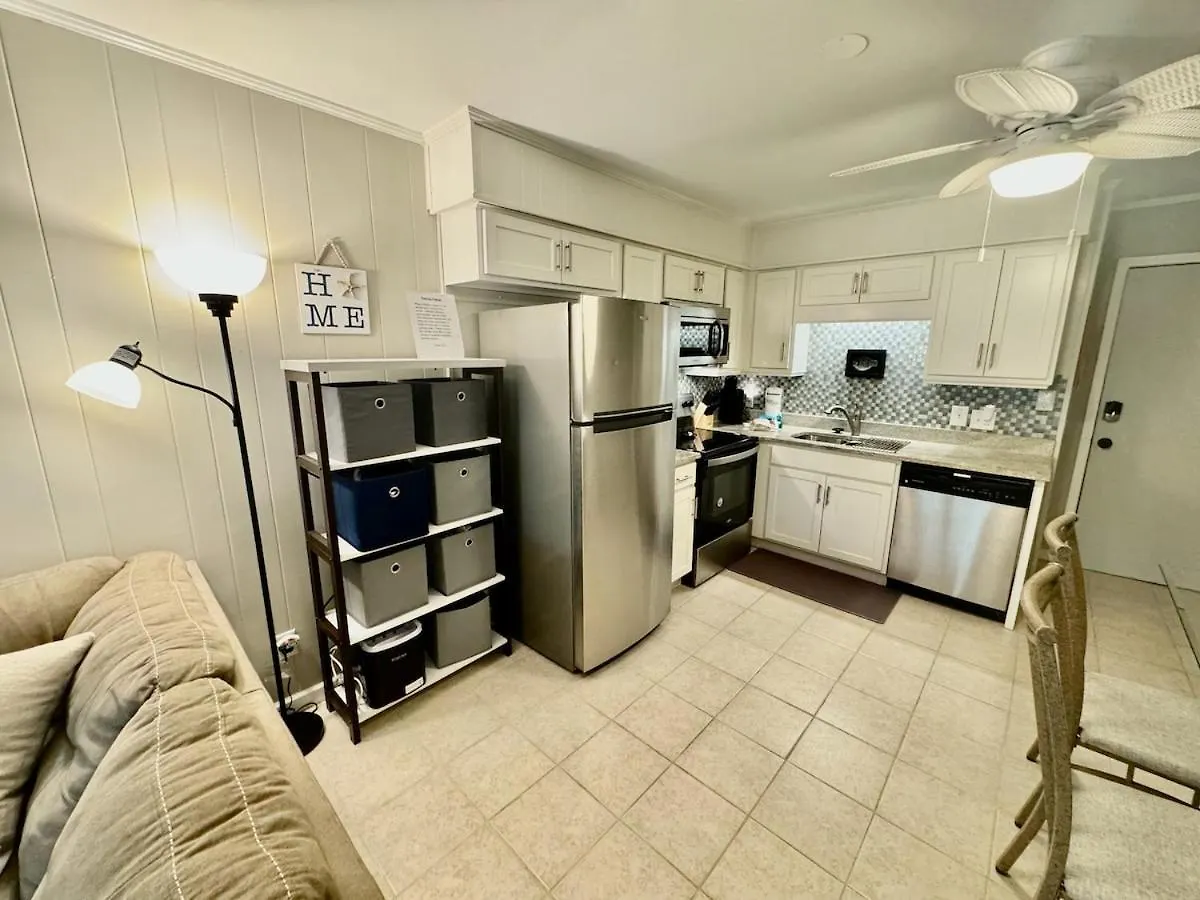 Holiday home Walk To The - 2 Bed Close To It Hilton Head Island