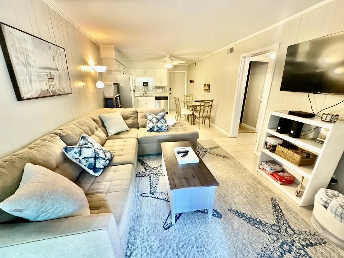 Walk To The - 2 Bed Close To It Holiday home *