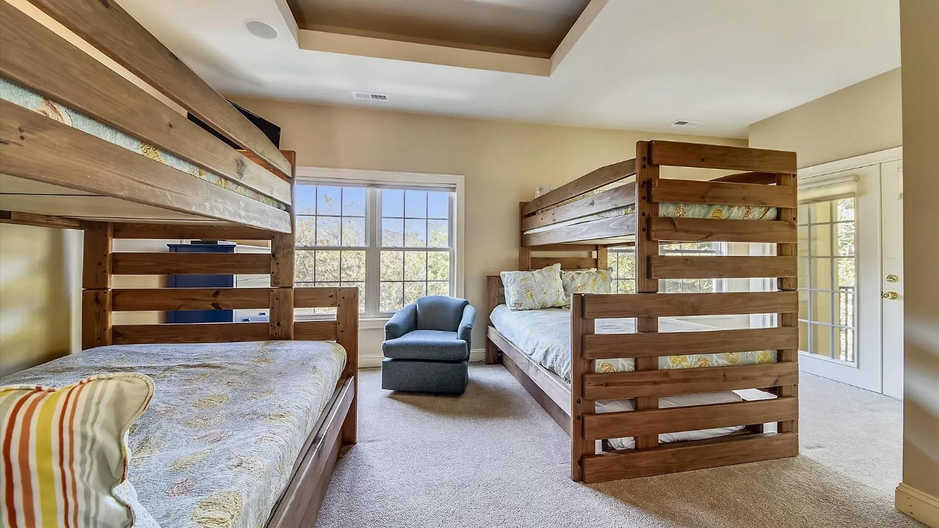 5 Henry Lane- Near Ocean, Private Pool, Pet Friendly, Free Activities Included Holiday home