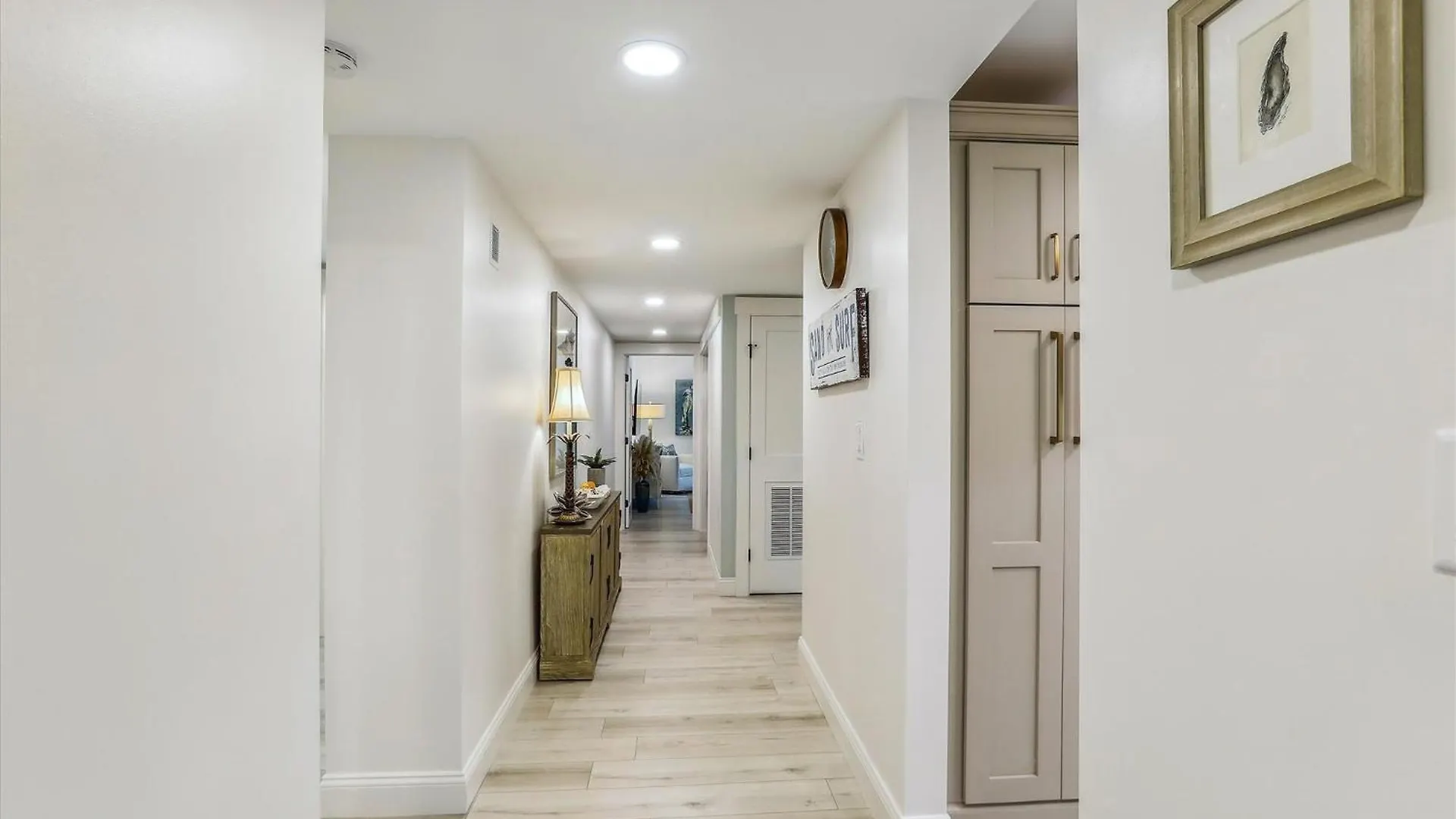 434 Captains Walk- Near Ocean Free Activities Included *