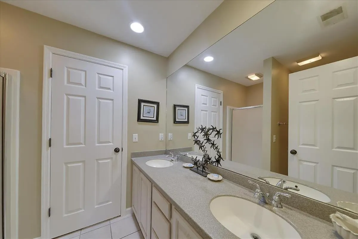 Holiday home 40 Bradley Road-private Pool, Easy Walk To Beach! Free Activities Included Hilton Head Island