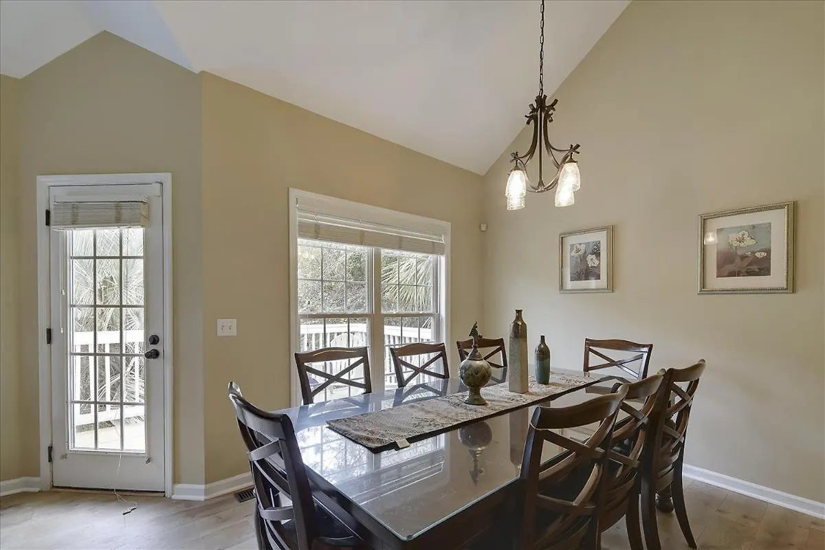 Holiday home 40 Bradley Road-private Pool, Easy Walk To Beach! Free Activities Included *