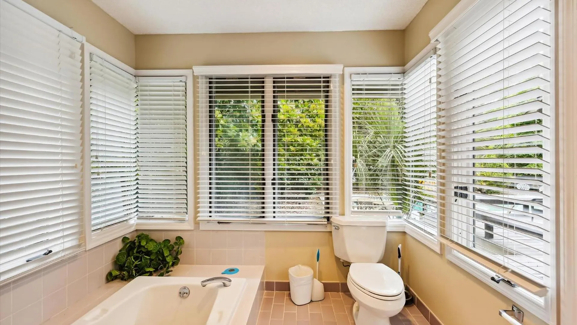 4 Catboat- 2nd Row, Large Private Pool, Pet Friendly, Free Activities Included