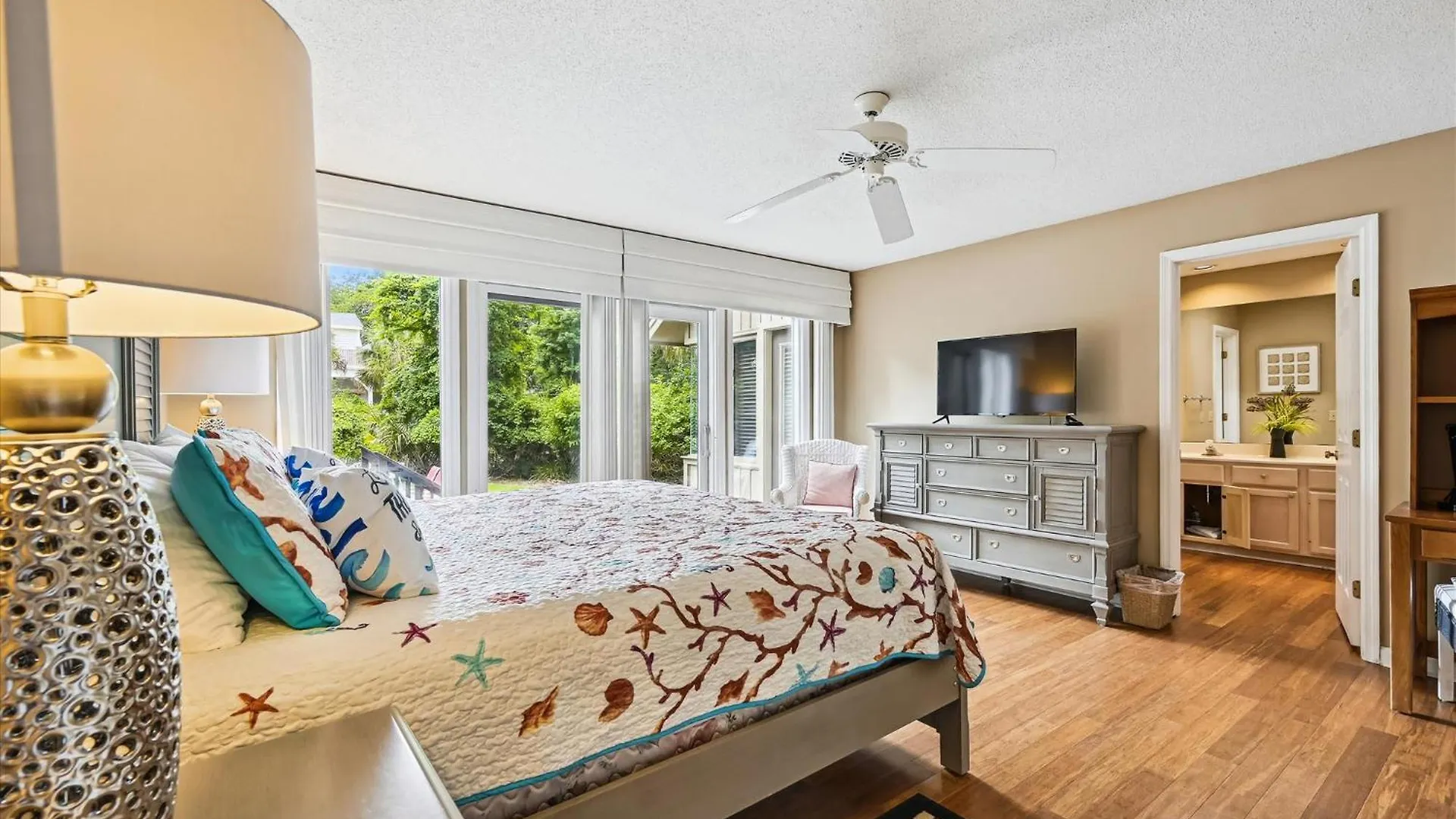 4 Catboat- 2nd Row, Large Private Pool, Pet Friendly, Free Activities Included Hilton Head Island