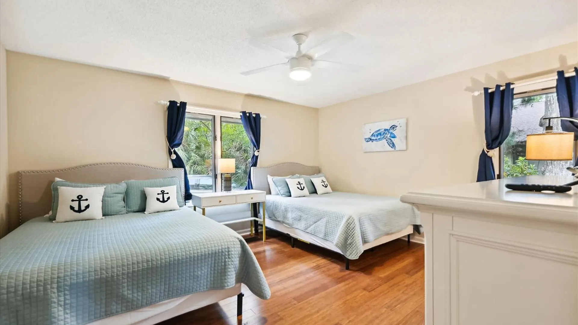 Holiday home 4 Catboat- 2nd Row, Large Private Pool, Pet Friendly, Free Activities Included Hilton Head Island