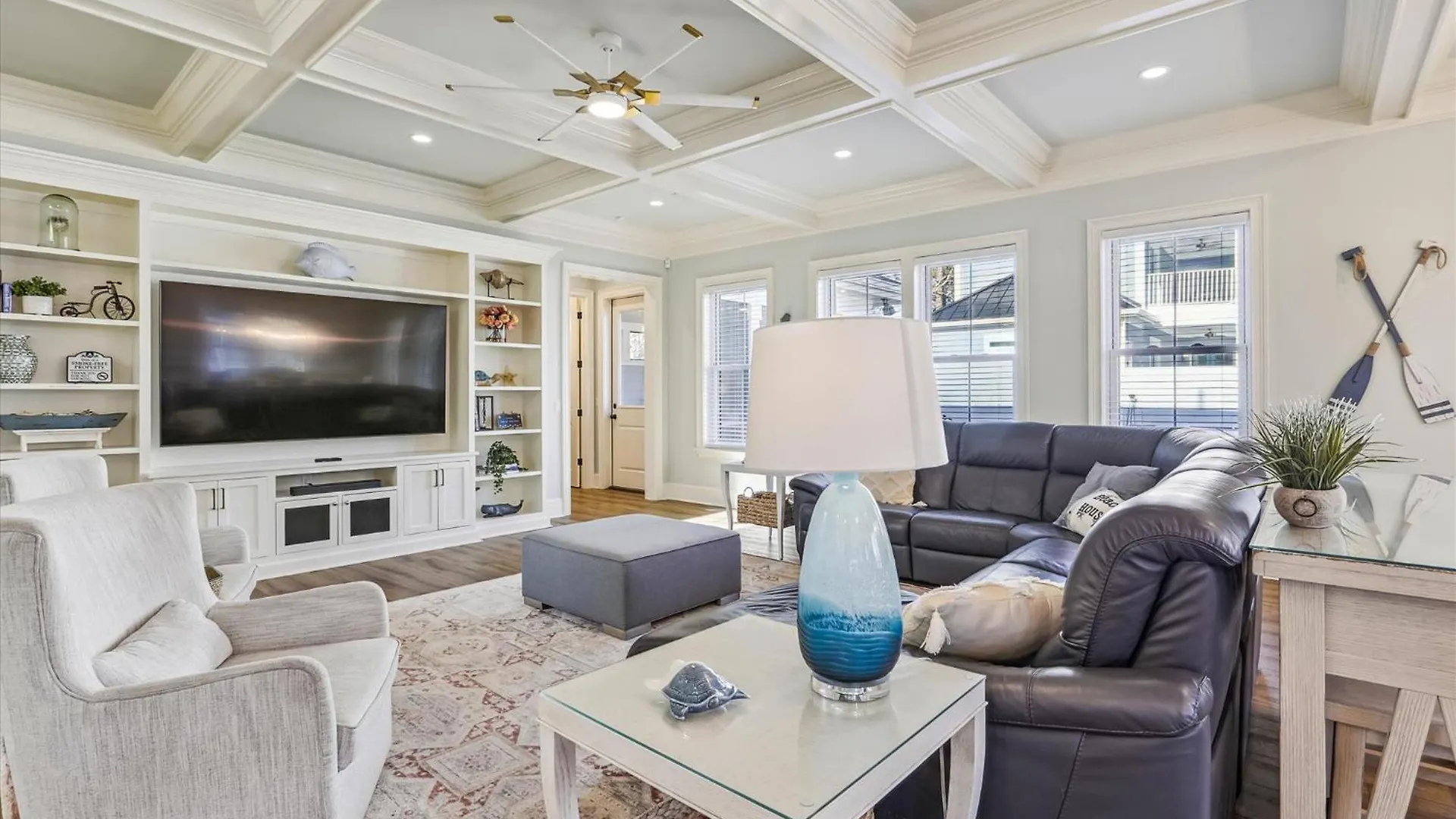 Holiday home 3 Shore Crest Lane- Chefs Kitchen, Game Room, Near Beach, Private Pool, Free Activities Included