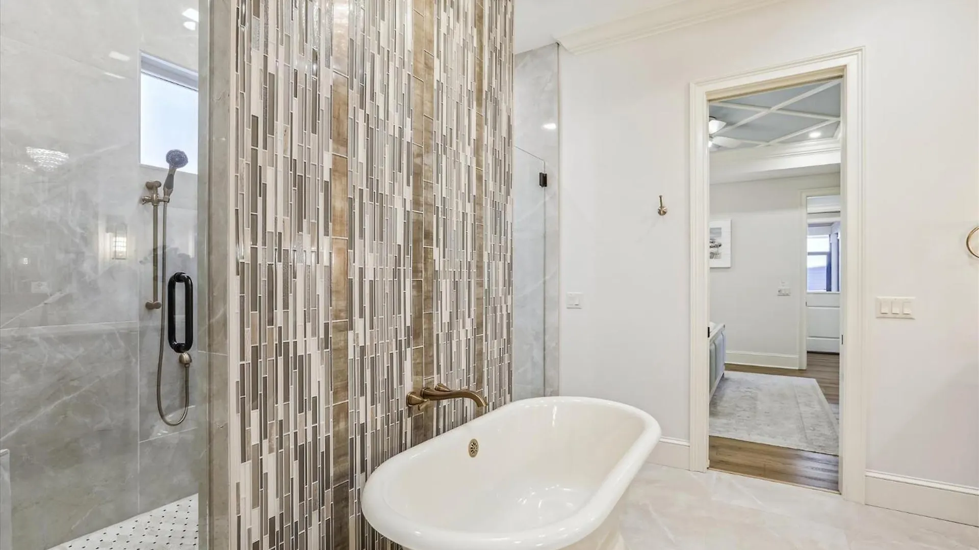 3 Shore Crest Lane- Chefs Kitchen, Game Room, Near Beach, Private Pool, Free Activities Included Holiday home *