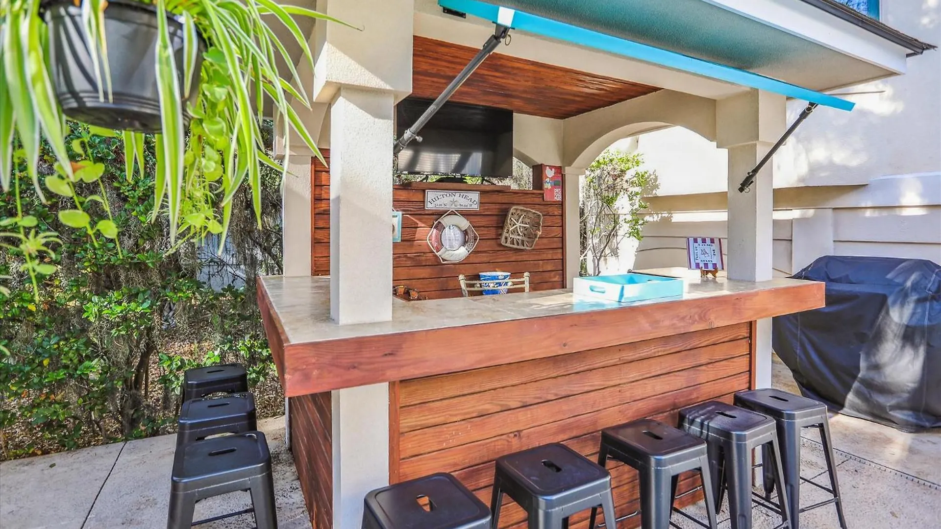 3 Sutherland Court- Private Pool, Short Walk To The Beach, Free Activities Included Holiday home