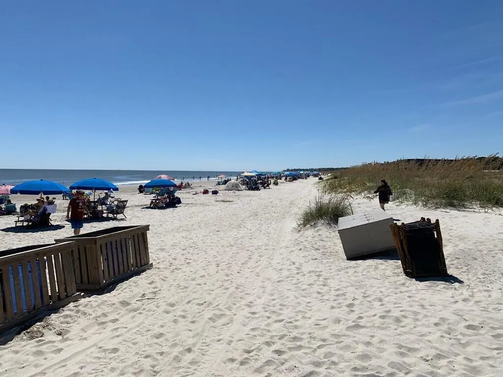 Pet Friendly Folly Field Stones Throw 3 Bed 2 & One Half Bath Hilton Head Island