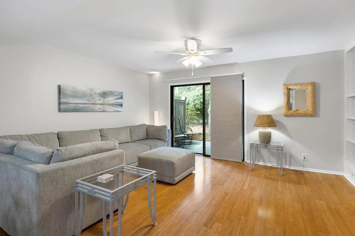 Pet Friendly Folly Field Stones Throw 3 Bed 2 & One Half Bath Hilton Head Island