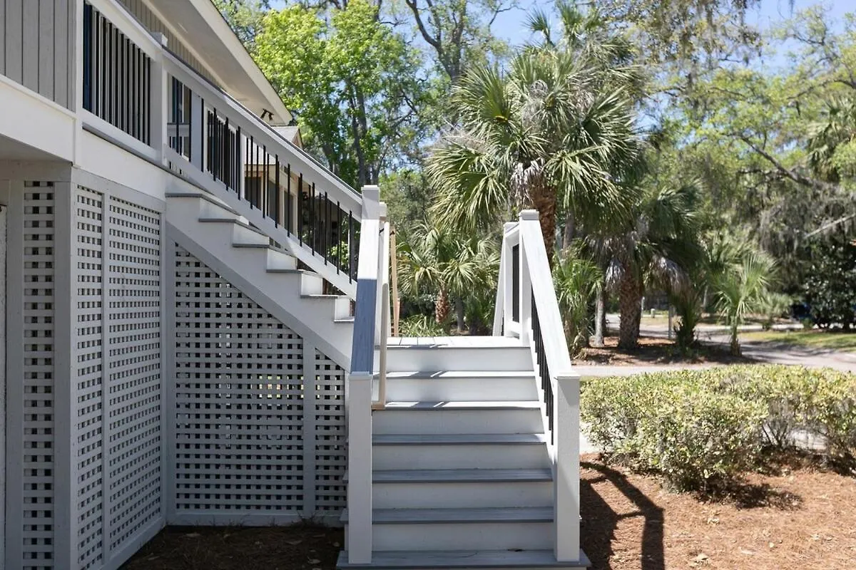 Steps To Sand 3 Bed 2 Bath With Private Pool Holiday home