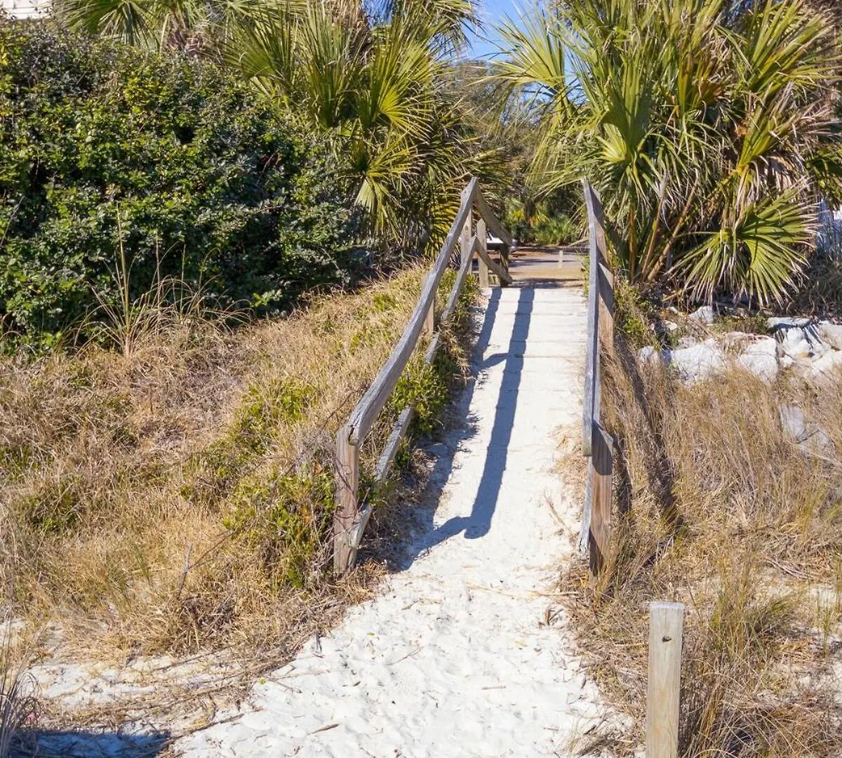 Steps To Sand 3 Bed 2 Bath With Private Pool Holiday home *