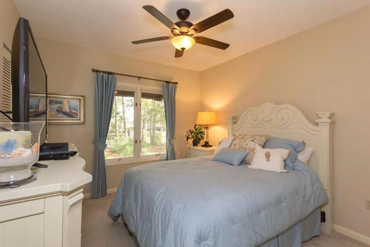 Beautiful 2 Bed2 Bath Shelter Cove Anchorage * Hilton Head Island