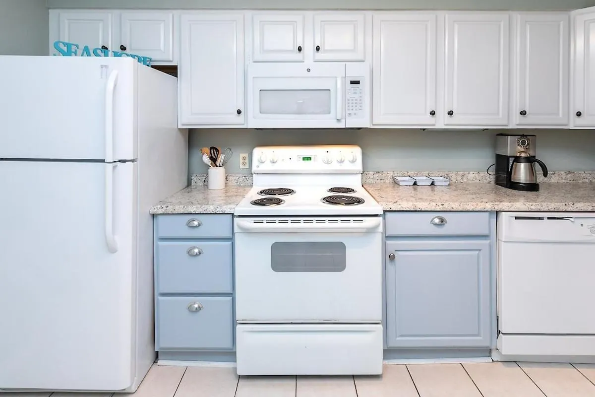 Pet Friendly 2 Bed 2 Bath #7105 Treetops *