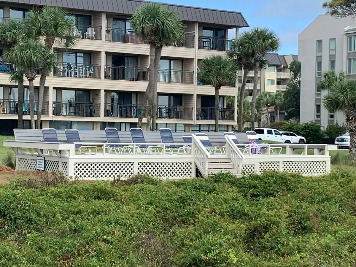 Holiday home Awesome 1 Bd 1 Ba With Ocean View Steps To Hilton Head Island
