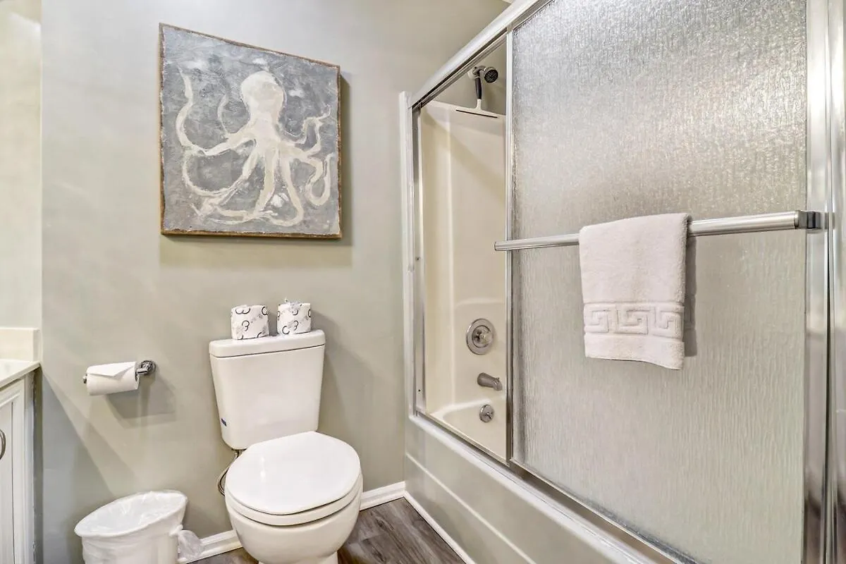 Holiday home Pet Friendly -3 Bed 3 Bath - Walk To The -88ob