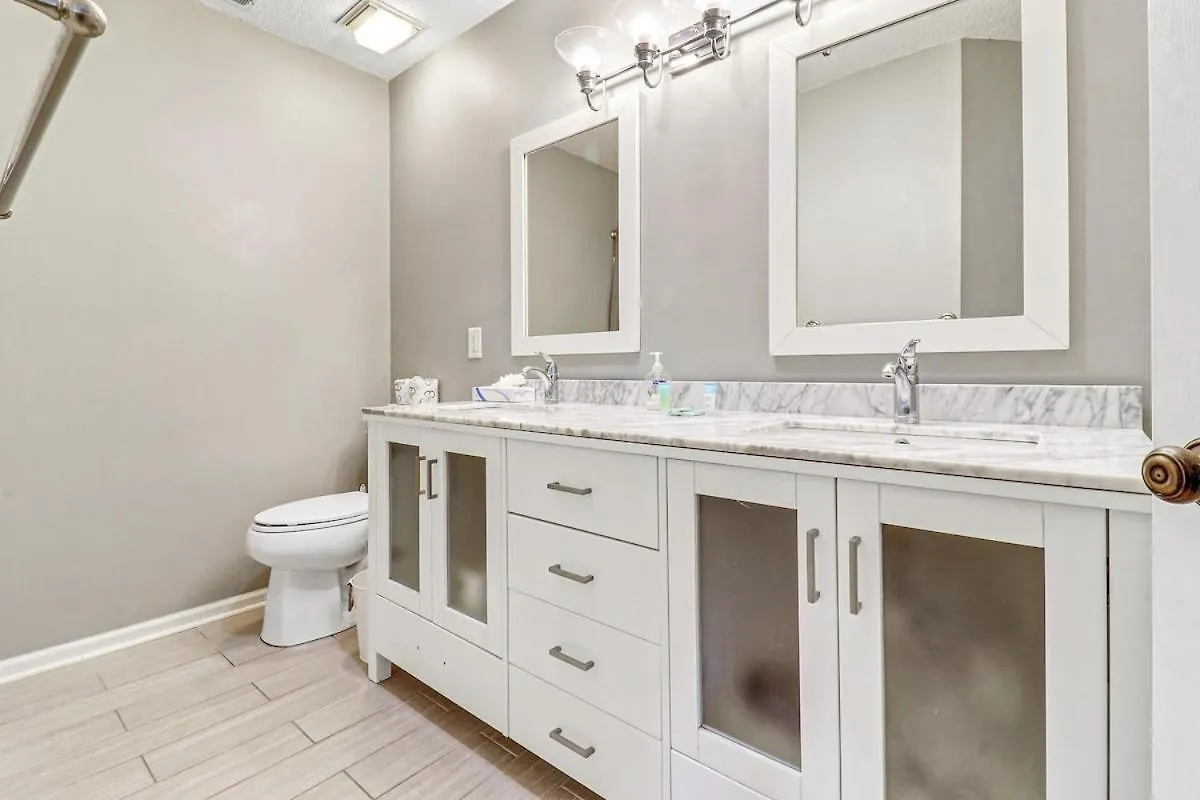 Lovely 3 Bed3 Bath Pet Friendlyvilla - Walk To The Pools And Tennis #75 Ocean Breeze Holiday home