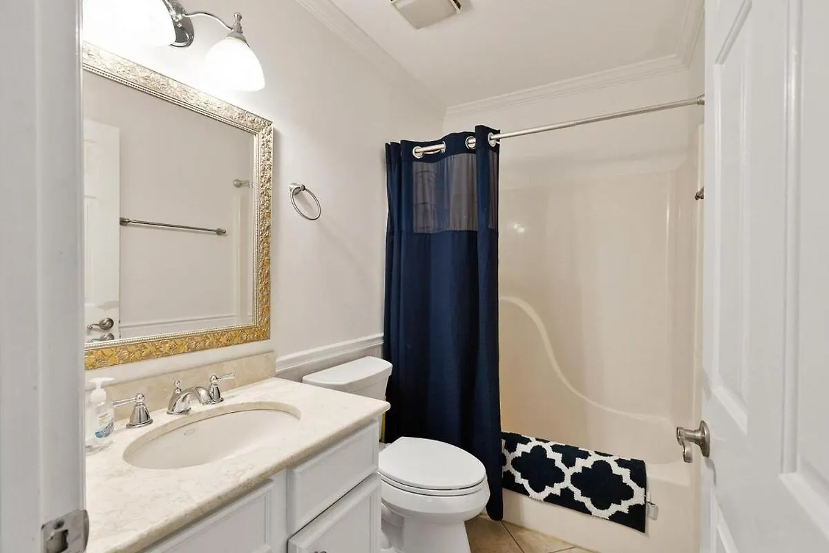 Pet Friendly 3 Bed 3 Bath Walk To The Pools Tennis And 16 Ob Hilton Head Island
