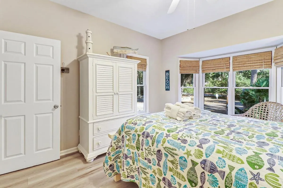 Pet Friendly 3 Bed 3 Bath #3 Ocean Breeze Hilton Head Island