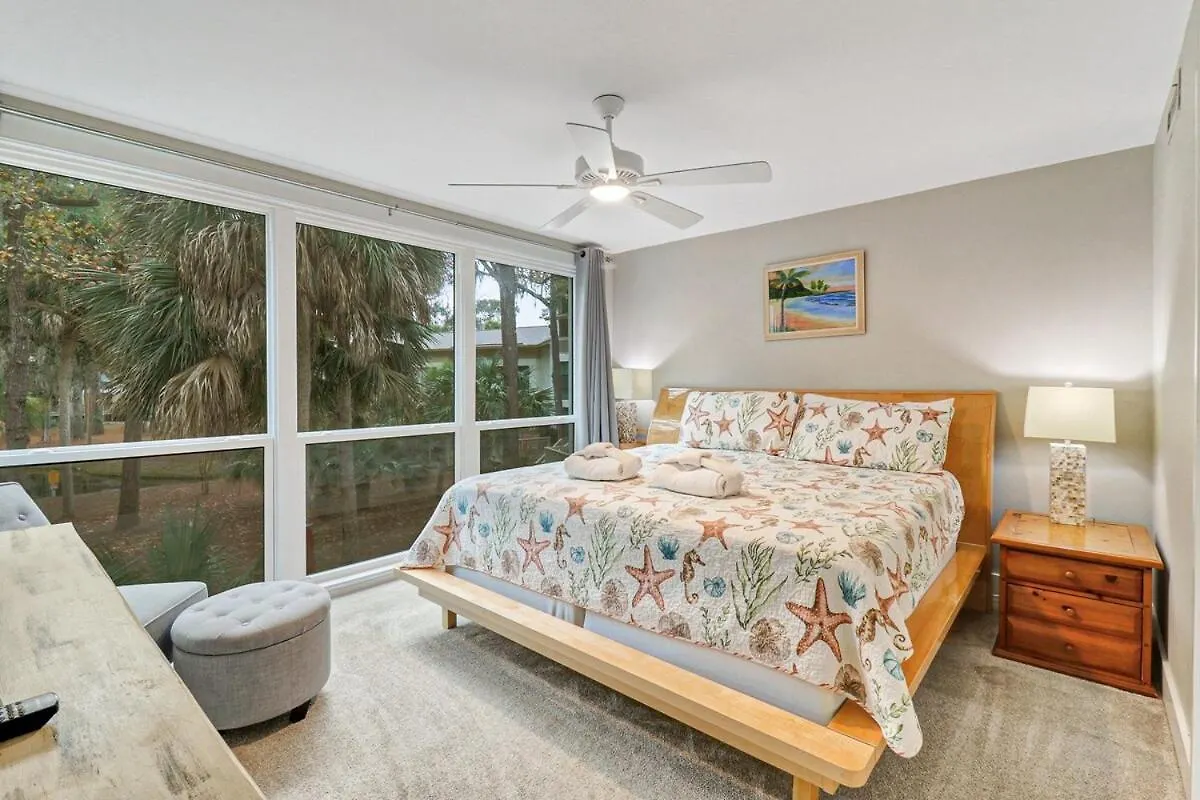 Holiday home Living - 3 Bed 2 Bath Seascape - Just Steps To The