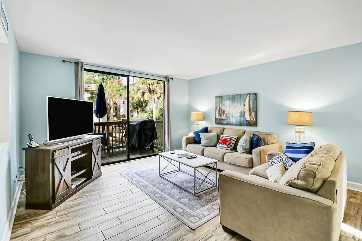Holiday home Lagoon View 2 Bd 2 & One Half Bath Steps To The Hilton Head Island