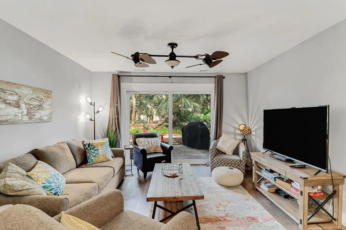 Ez Access - 2 Bed 2 And One Half Bath 23 Coligny Holiday home Hilton Head Island