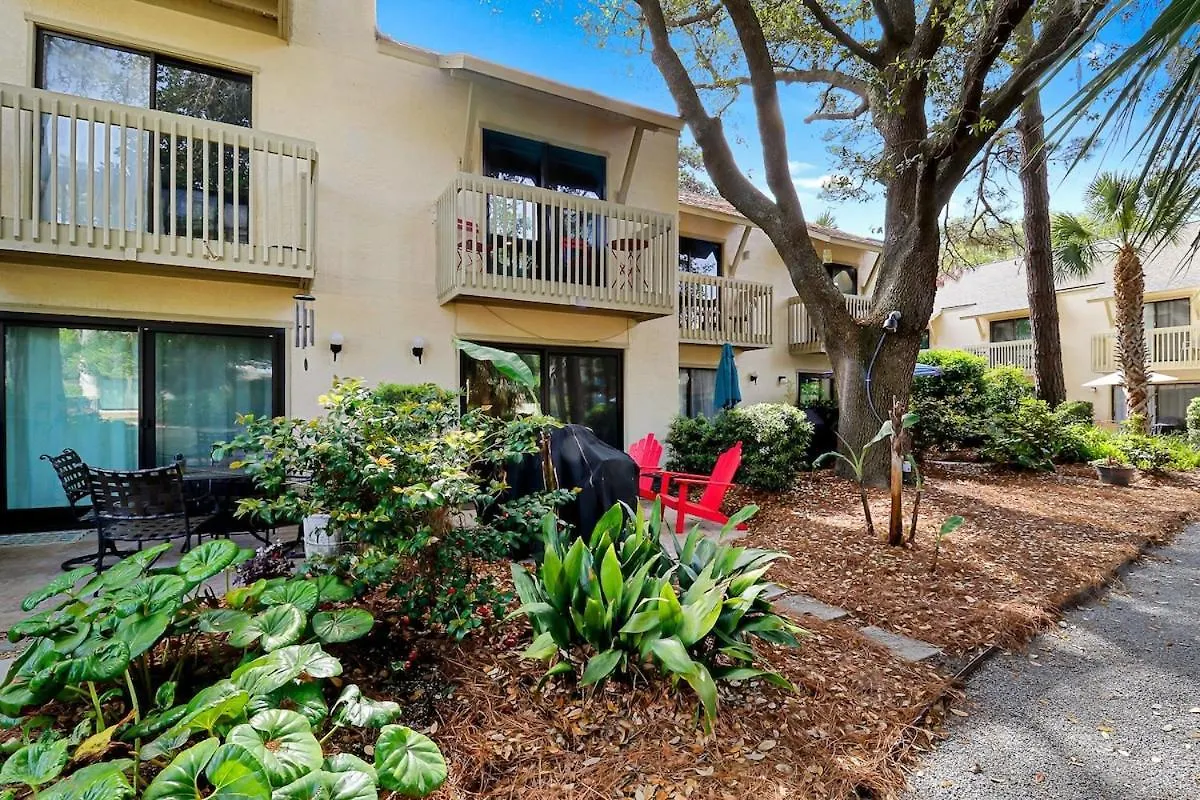 Holiday home Ez Access - 2 Bed 2 And One Half Bath 23 Coligny Hilton Head Island