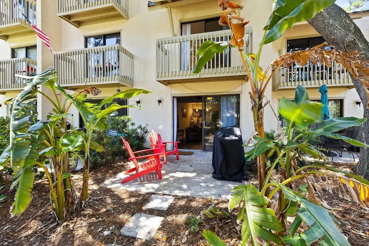 Ez Access - 2 Bed 2 And One Half Bath 23 Coligny * Hilton Head Island