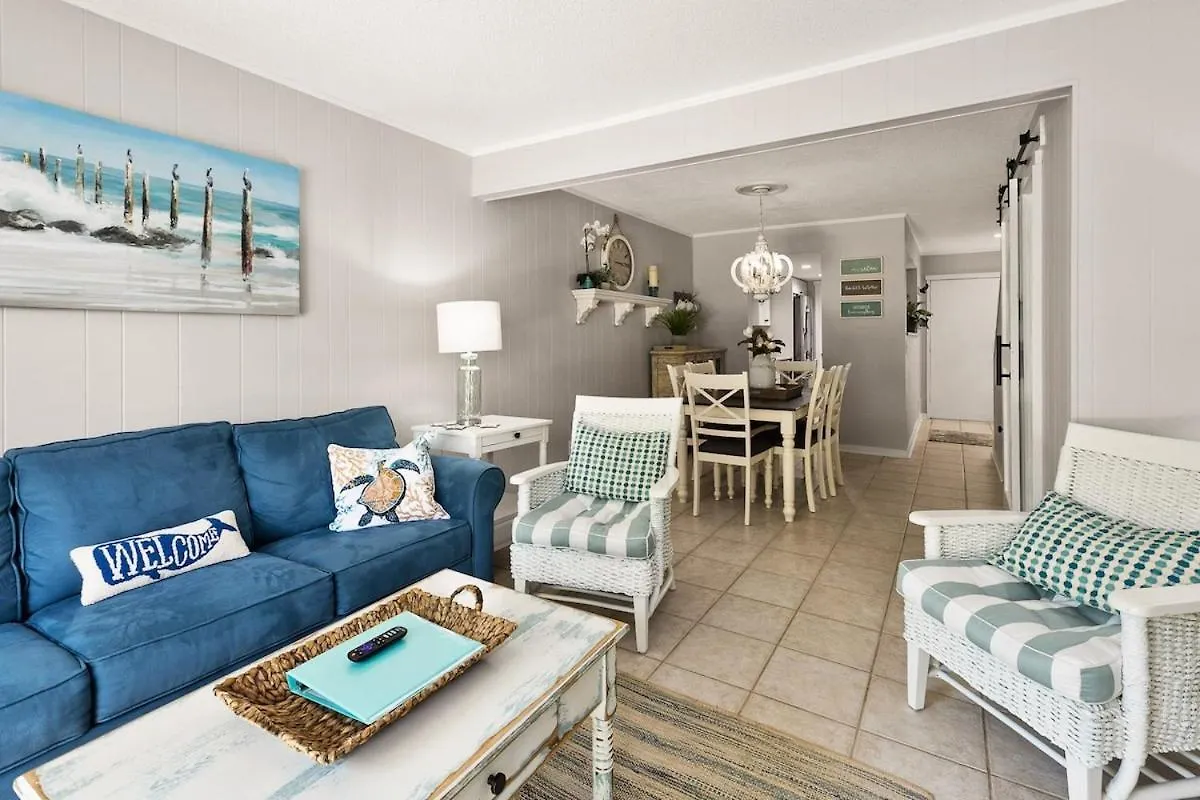 2 Bed 2 And One Half Bath 34 Coligny Near & Plaza Holiday home *