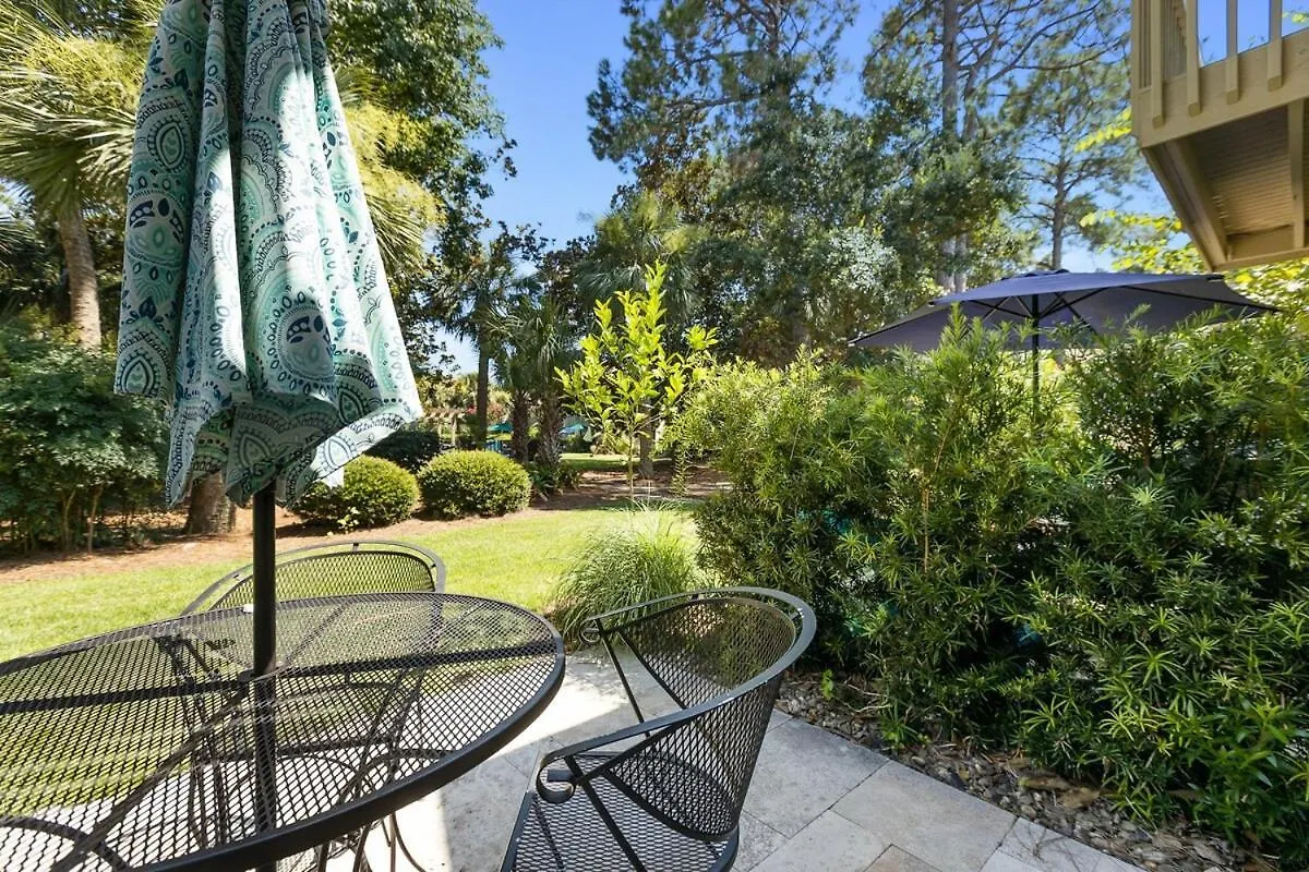 2 Bed 2 And One Half Bath 34 Coligny Near & Plaza