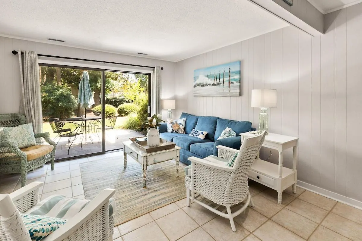2 Bed 2 And One Half Bath 34 Coligny Near & Plaza Holiday home *