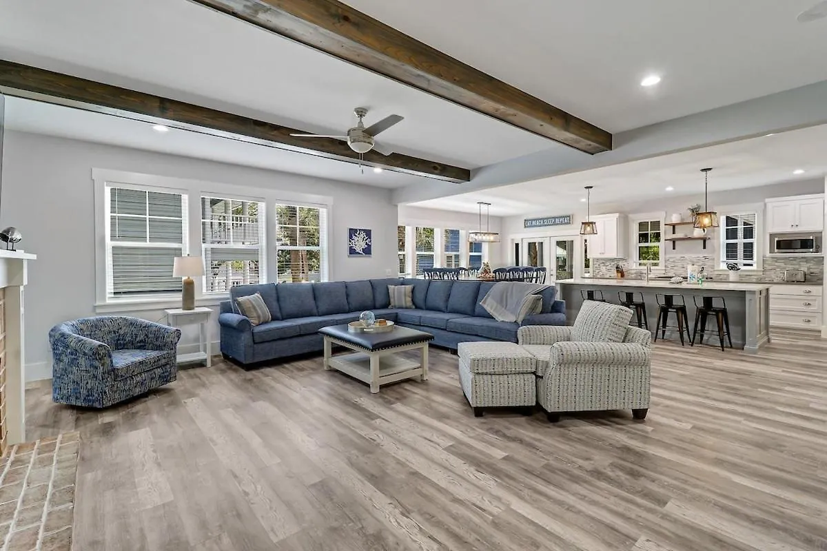 7 Bed 6 And One Half Bath With Private Pool & Private Access Hilton Head Island