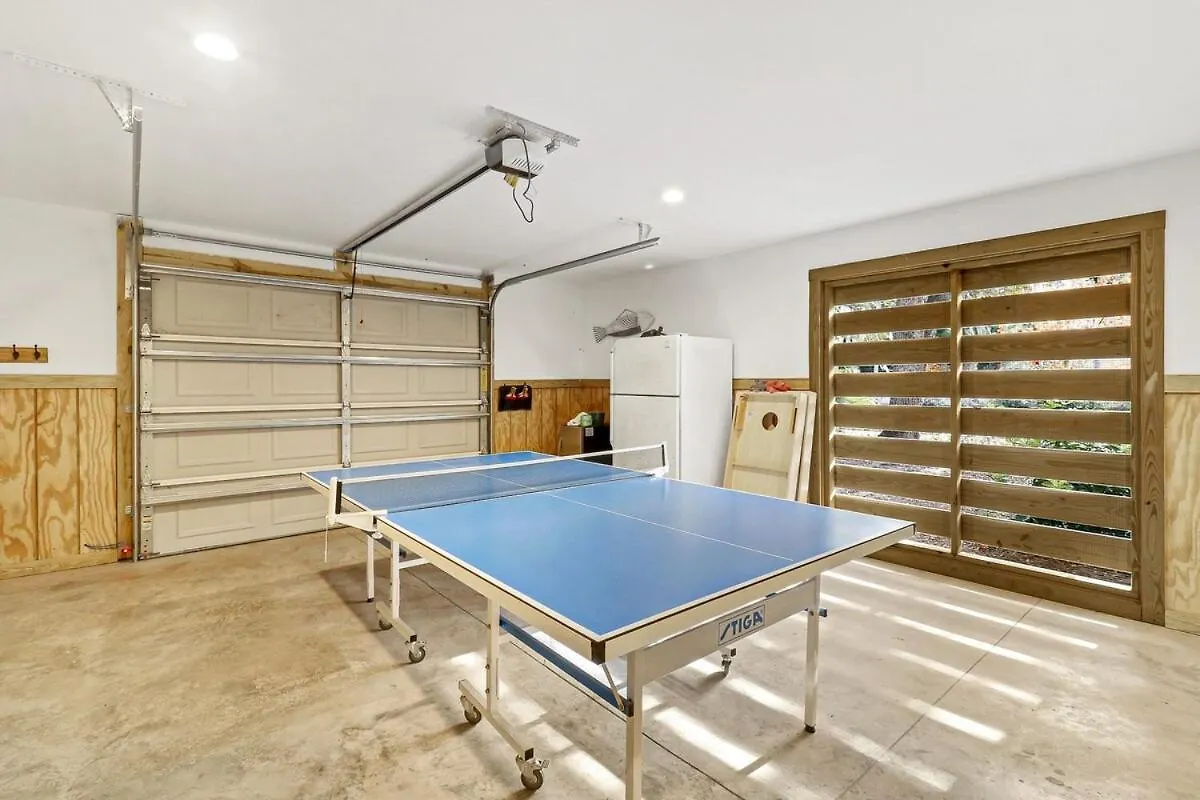 7 Bd 6 And One Half Bath With Private Pool & Path Hilton Head Island