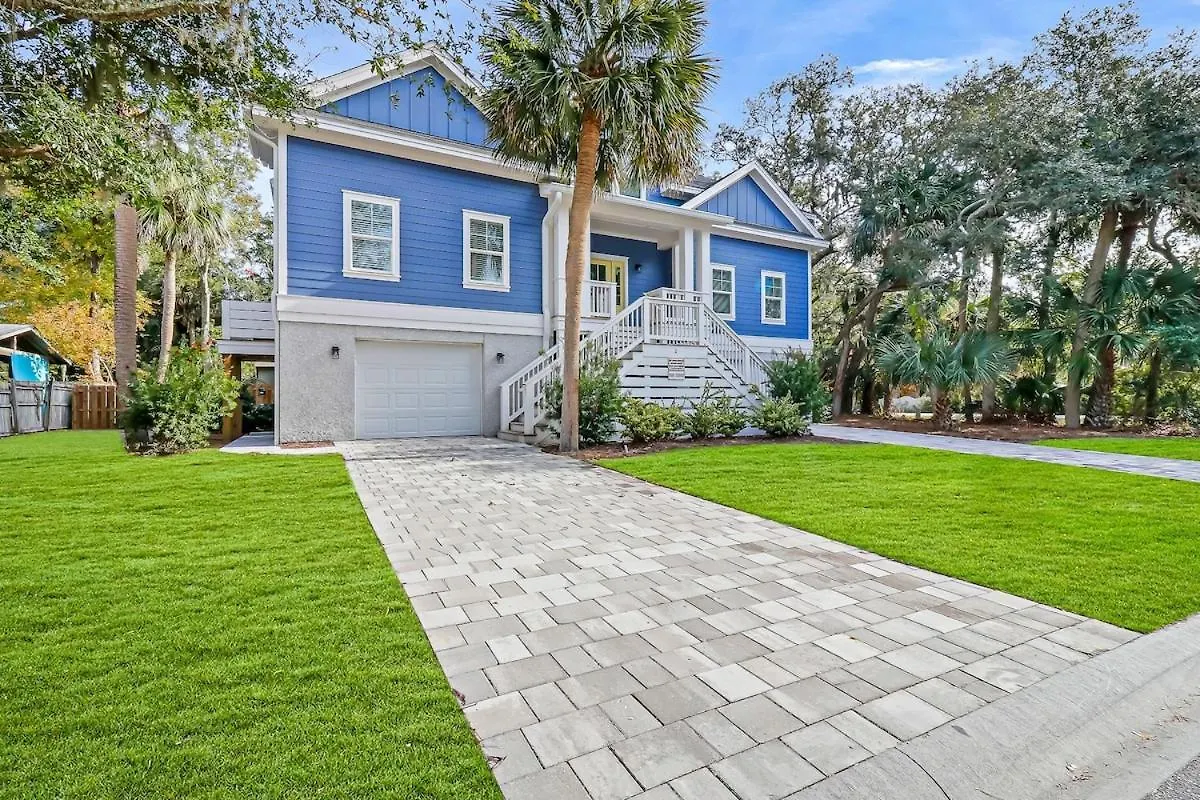 7 Bd 6 And One Half Bath With Private Pool & Path * Hilton Head Island