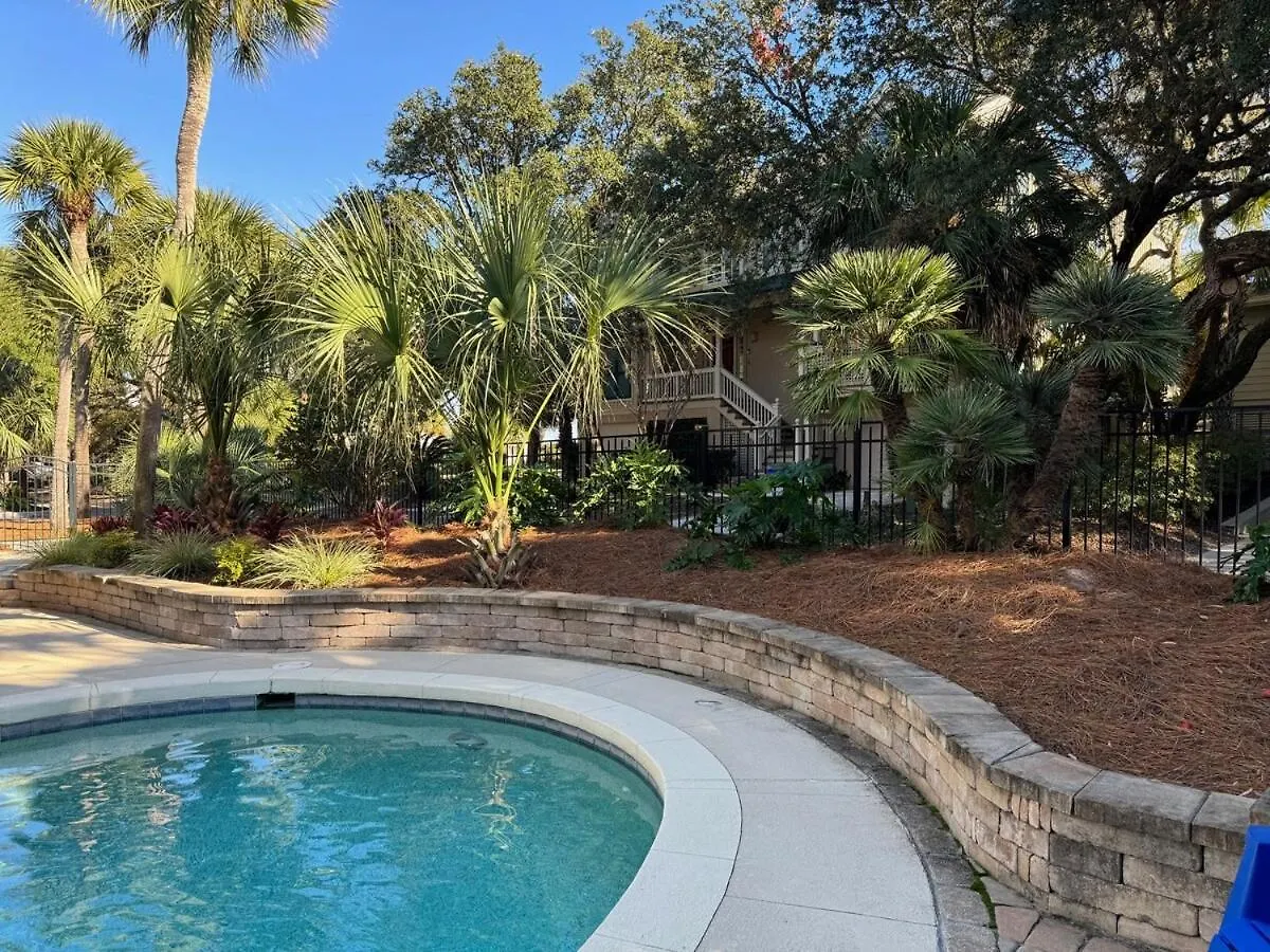 2nd Row 5 Bed 3 And One Half Bath Pet Friendly Ocean View House * Hilton Head Island