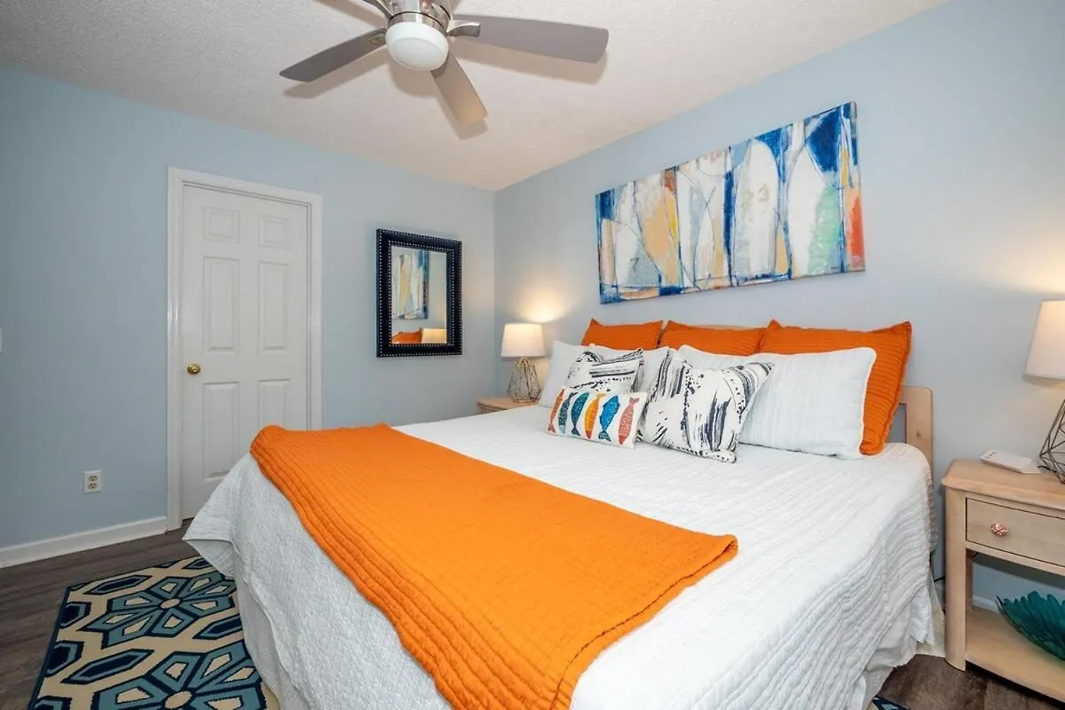 2nd Row 5 Bed 3 And One Half Bath Pet Friendly Ocean View House Holiday home