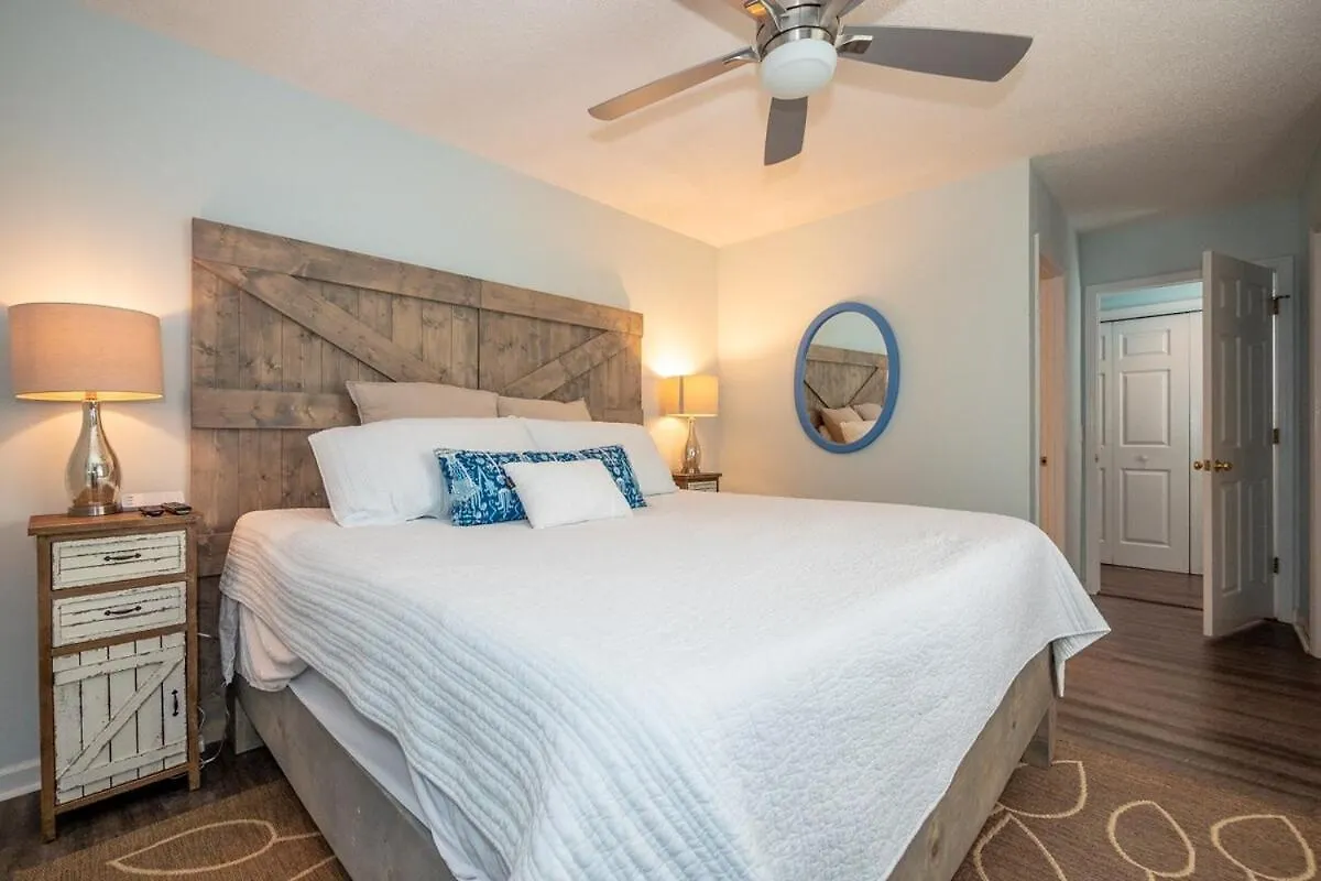2nd Row 5 Bed 3 And One Half Bath Pet Friendly Ocean View House * Hilton Head Island