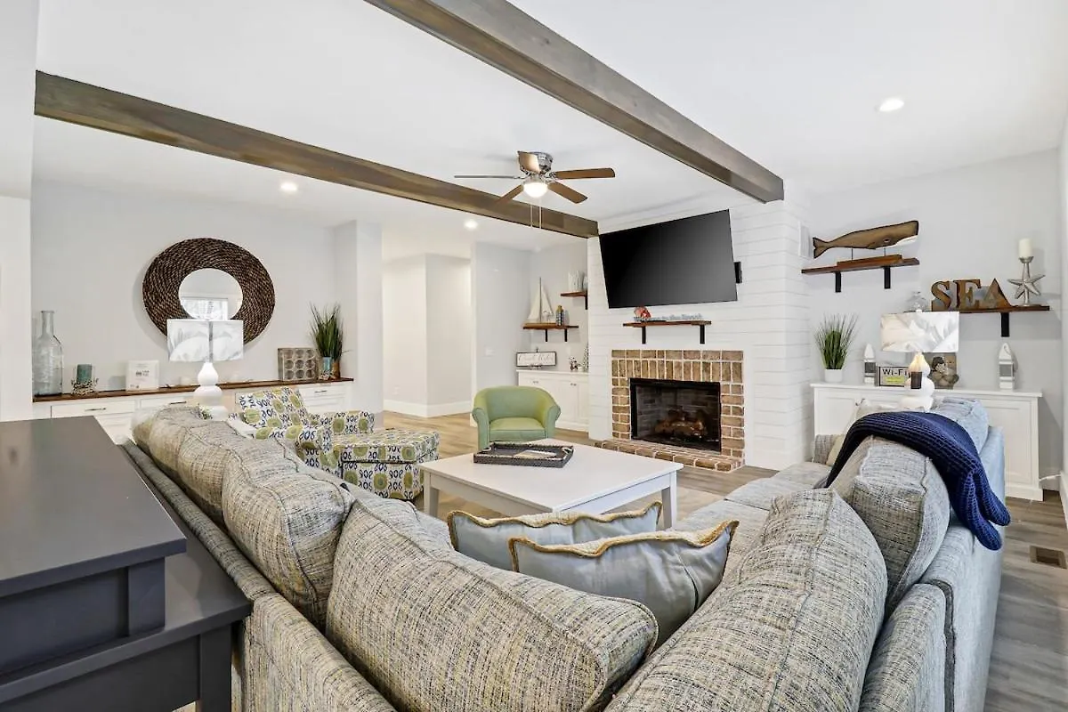 7 Bd 6 And One Half Bath With Private Pool & Path Holiday home *