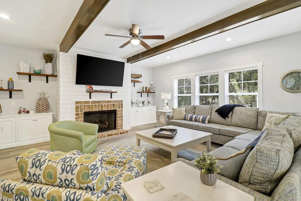 7 Bd 6 And One Half Bath With Private Pool & Path Holiday home Hilton Head Island
