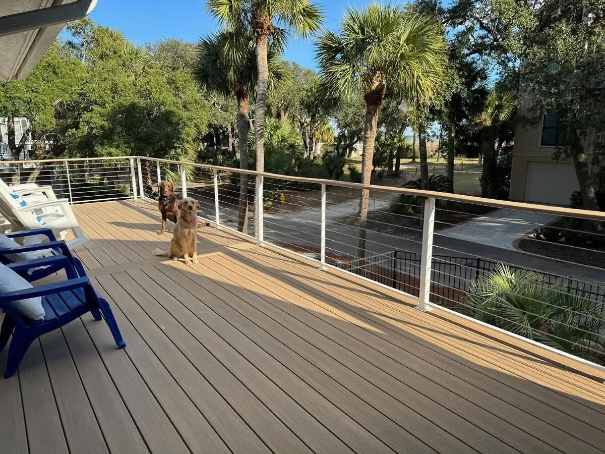 Holiday home 2nd Row 5 Bed 3 And One Half Bath Pet Friendly Ocean View House