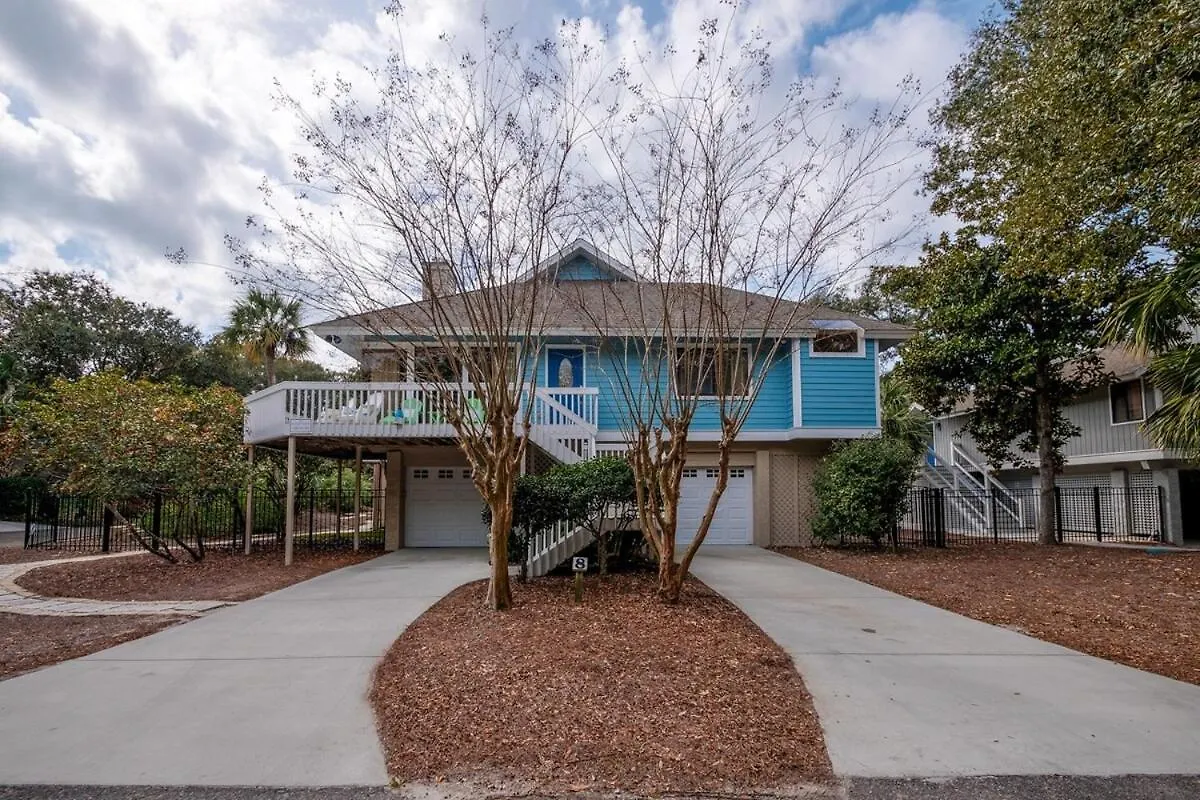 Holiday home 2nd Row 5 Bed 3 And One Half Bath Pet Friendly Ocean View House Hilton Head Island