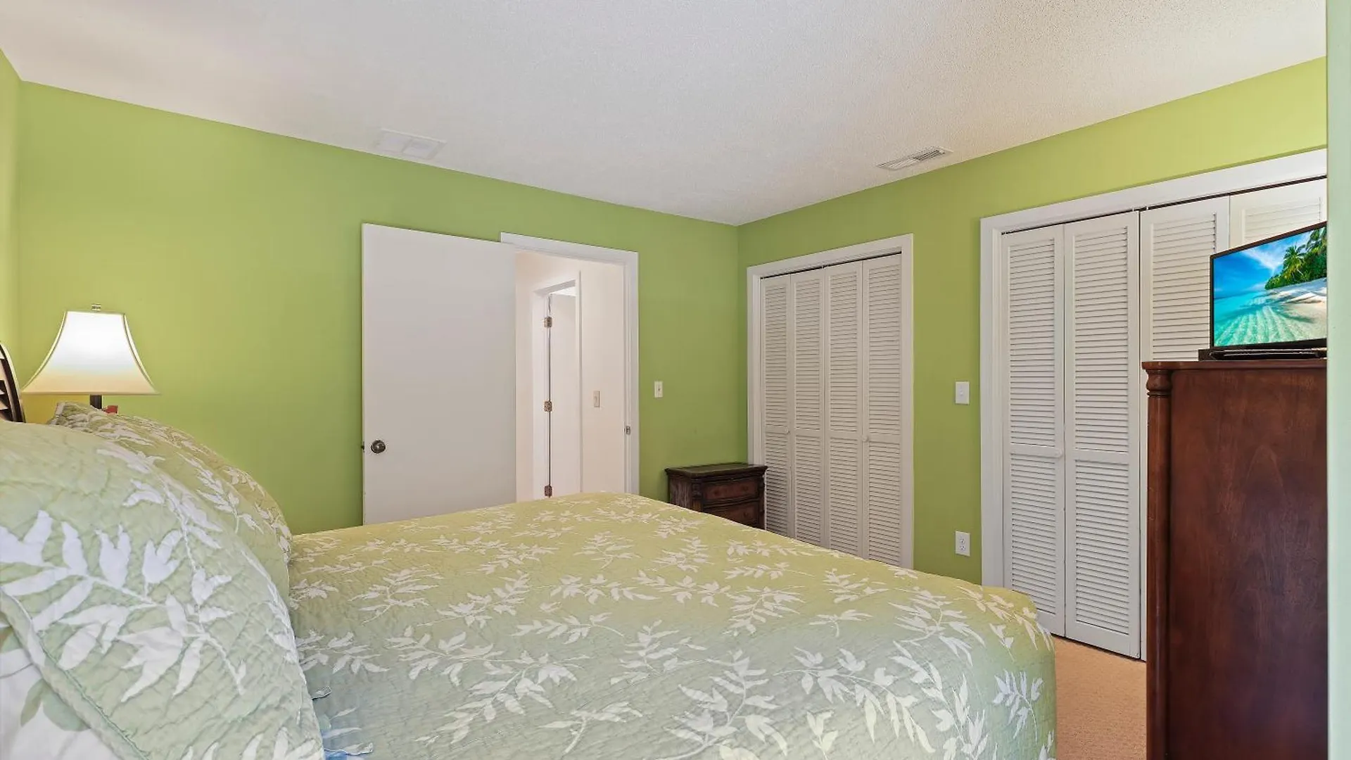 154 The Greens 3 Bedroom Shipyard *