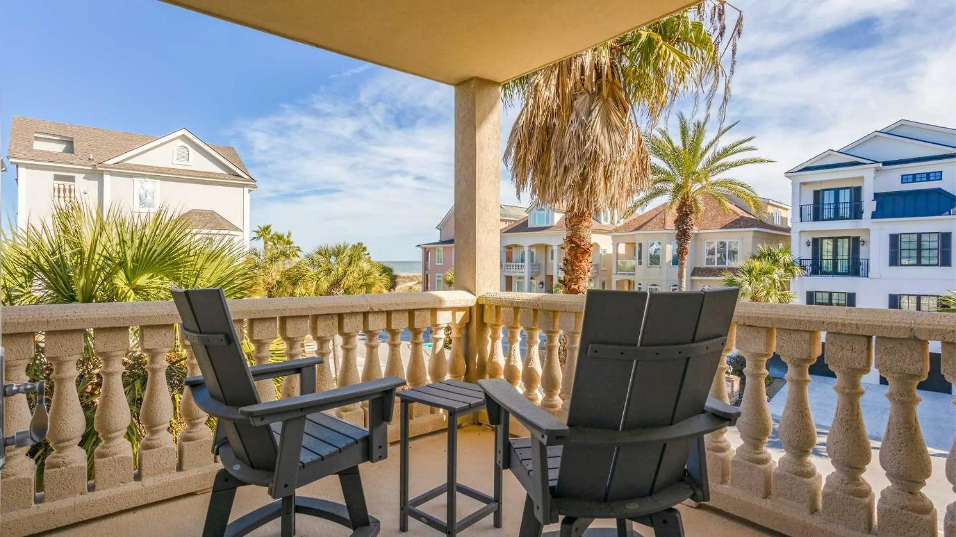 Luxury 7br W Ocean Views & Private Pool Holiday home