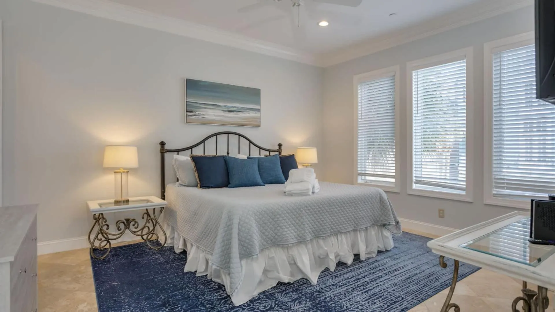 Holiday home Luxury 7br W Ocean Views & Private Pool *
