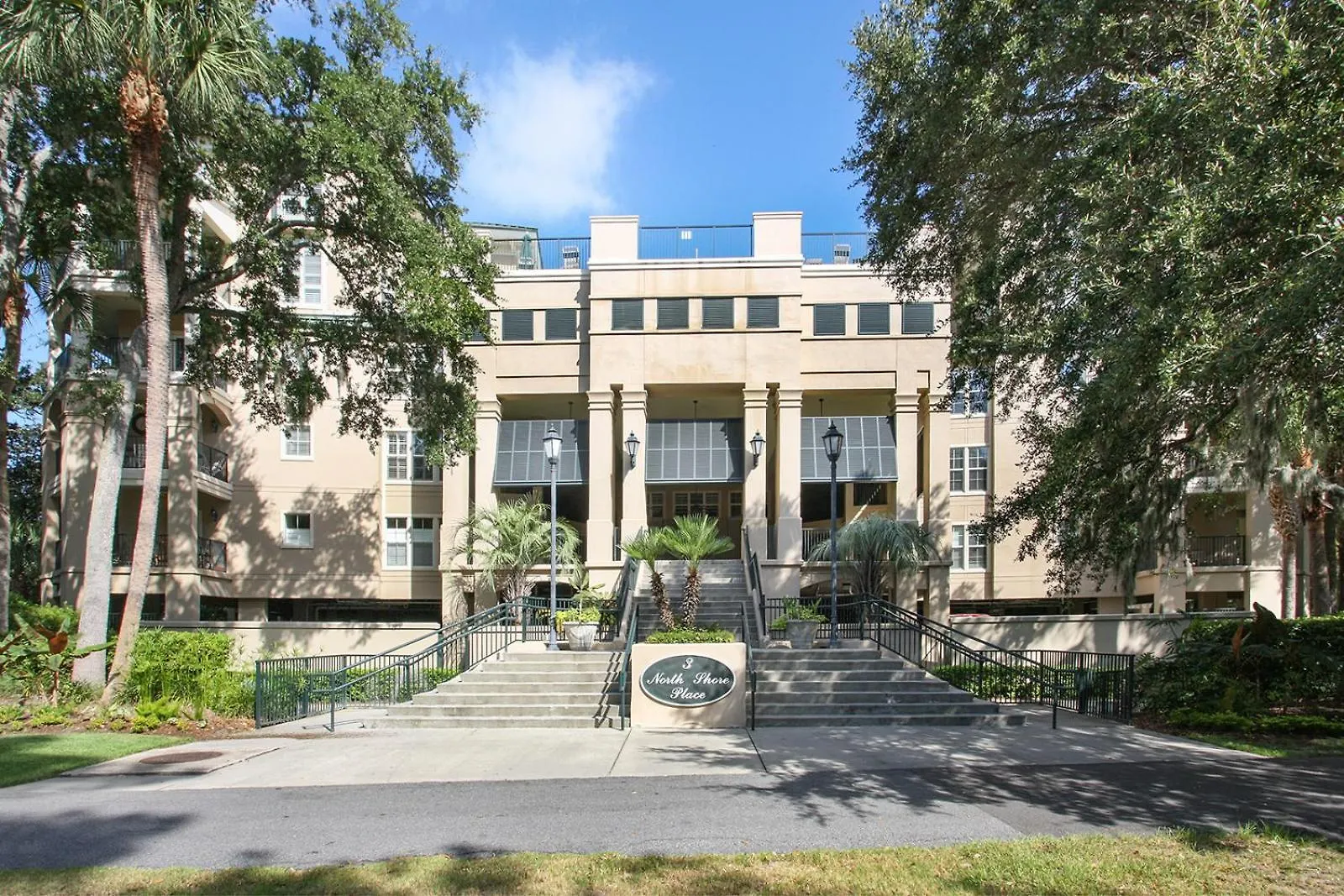 307 Northshore Place *